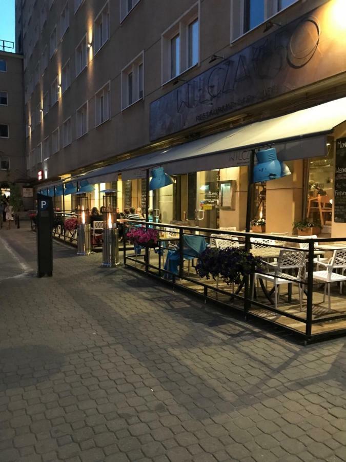 Апартаменты Warszawa Hoza Экстерьер фото