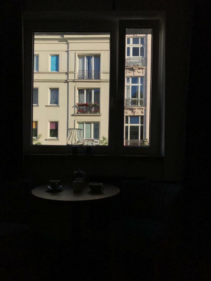 Апартаменты Warszawa Hoza Экстерьер фото